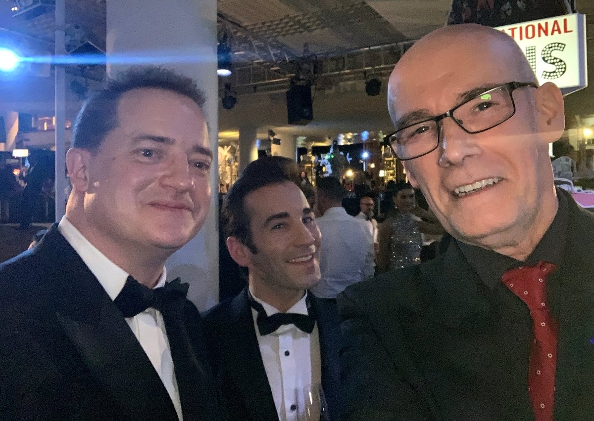 VernonActing's tweet photo. #VernonActing At the BAFTA after party. chatting with Brendan Fraser. Incredible performance in THE WHALE. https://t.co/Fuy03pnuVH