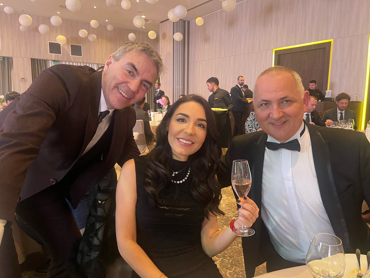 ClaudiaTapardel's tweet photo. It was such an honor to accept the invitation of Calin Ile, the President of #FIHR, and participate this weekend in the Gala Dinner & Annual Meeting of Romanian #Hotel Industry Federation. Under the name “Future is Ours” - we celebrate the restart and future of tourism industry. https://t.co/AGKSfA6kRC