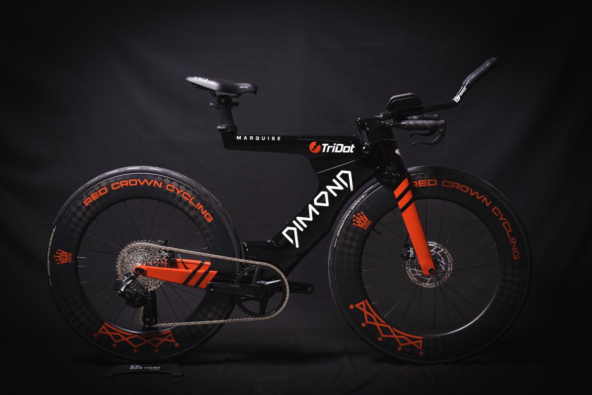 Wrapped up this bike last week.
Looks like a fast one!
#dimond #dimondbikes #ttbike #ironman #triathalon #tritraining #kona #letthemchaseyou #marquise