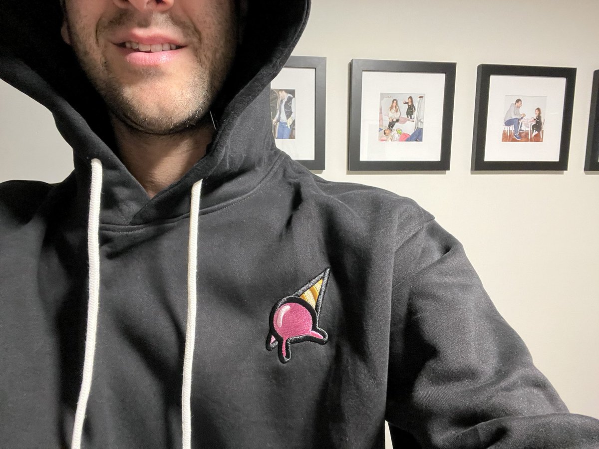 HUGEEE delivery from Australia 🇦🇺  thank you <a href="/Ic3creamETH/">ic3cream</a> for the 💧.

Proud to be a <a href="/3L3NFT/">3L3Phants 🐘</a> holder and grateful to have you in the <a href="/killabearsnft/">KILLABEARS 🐻</a>