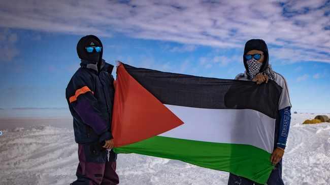 From the river to the sea...and even from icy mountains of Antarctica, Palestine will be free iol.co.za/news/politics/…