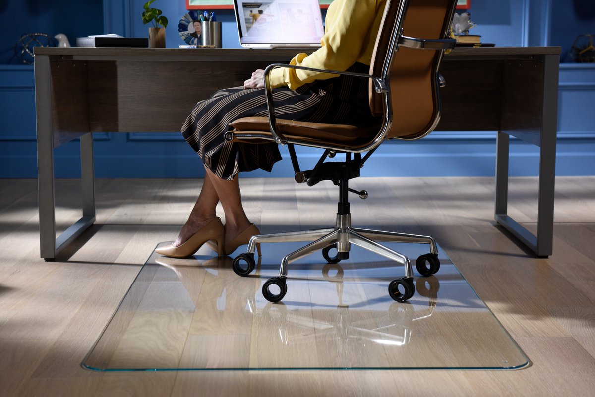 Vitrazza's tweet photo. Glass Chair Mats are the premium alternative that provides long-lasting durability, beauty, and ergonomic comfort.
Unlike plastic, a #GlassChairMat will last a lifetime, look stunning, and never develop the dents and ruts that frustrate you when rolling your office chair. ๐๐ฝ https://t.co/44Ke0tCS1x
