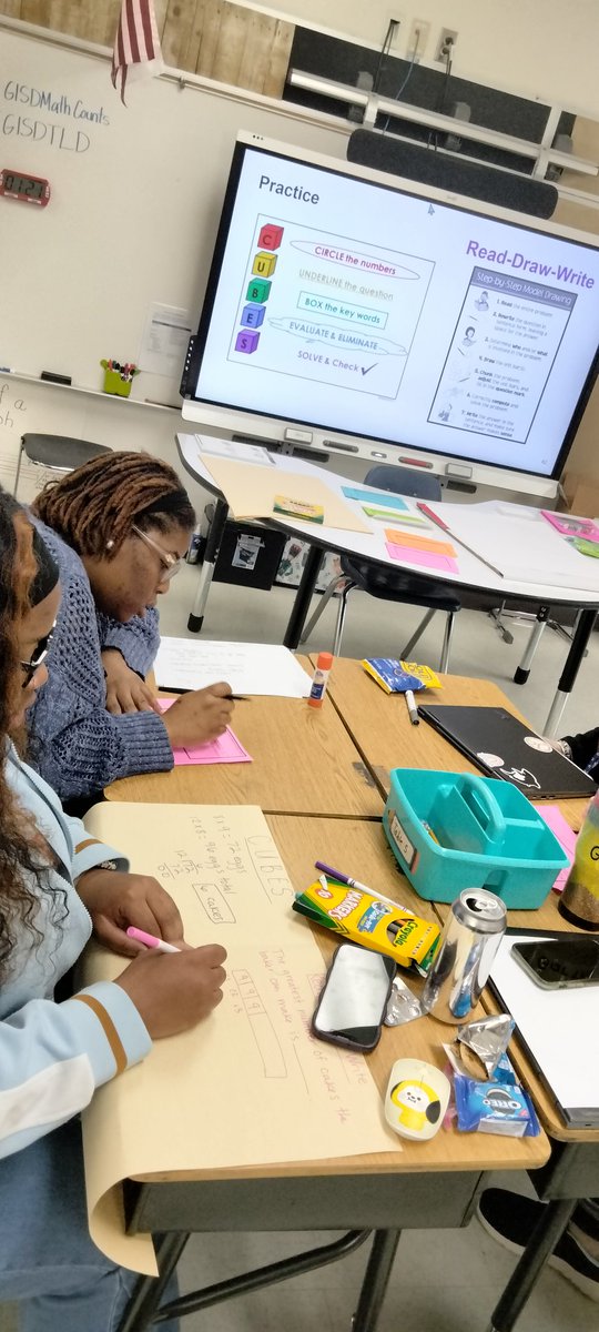 SFBashlia's tweet photo. Read, Draw and Write Process
#nomorekeywords #nomoreCUBES
#GISDMathCounts
@GISDTLD https://t.co/g3faimfg8E