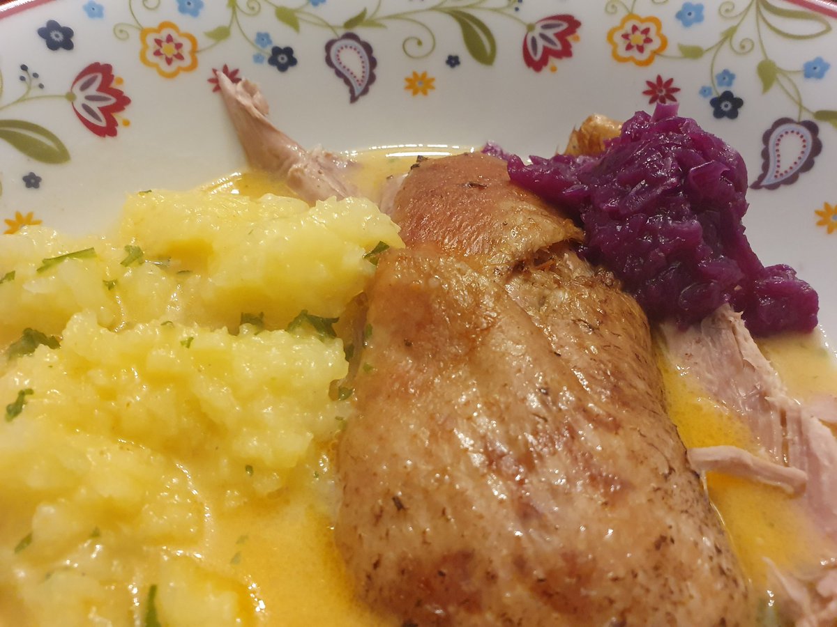 Lillischreck's tweet photo. Ente gut, alles gut. (Ein Drama in 4 Akten.) https://t.co/bsi1dN6YTK