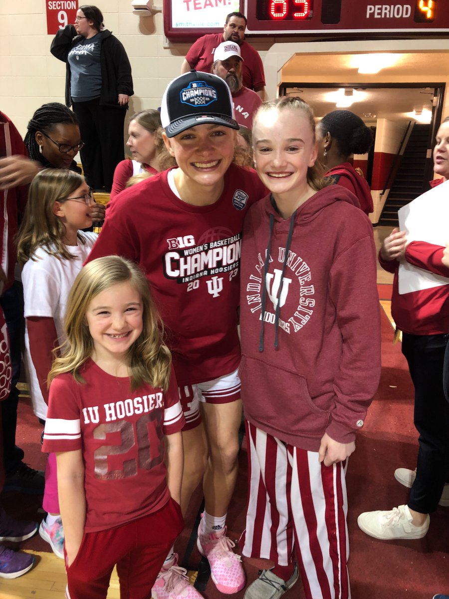 MrsD_BHMSD's tweet photo. Great day yesterday watching the Hoosiers 🏆 thank you @grace_berger34 for making my girls day yesterday. A true competitor and a great role model for young girls that want to be just like you! https://t.co/Ehzho1Zldb