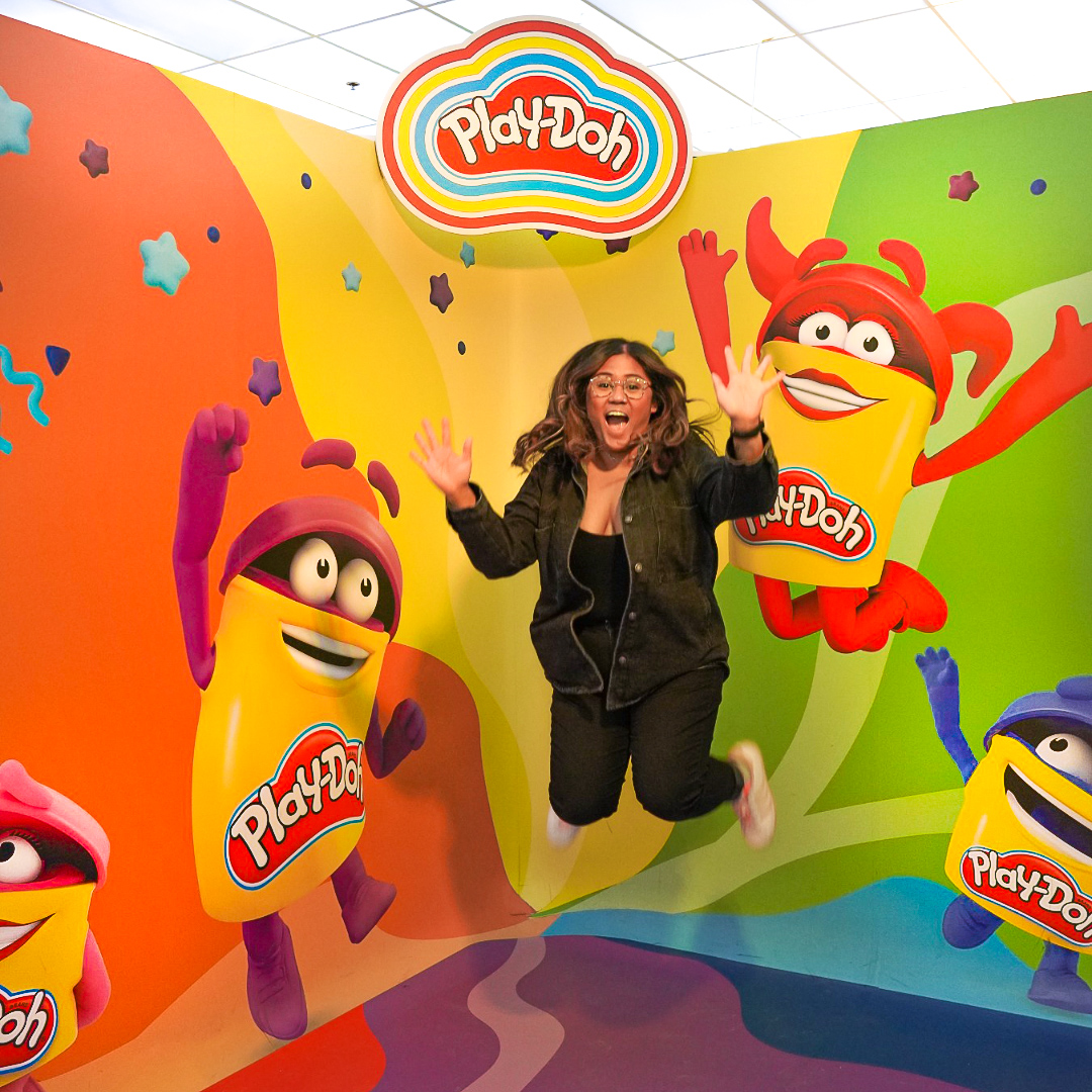 Official_WEM's tweet photo. Our Hasbro photo walls are definitely a vibe 🤩 Check out our Instagramable wall and tag us! #explorewem
#explorewem #hasbro #gldpoweredbyhasbro #galaxylandpoweredbyhasbro #wested #westedmontonmall #exploreedmonton #travelalberta https://t.co/vBkY9roZKJ