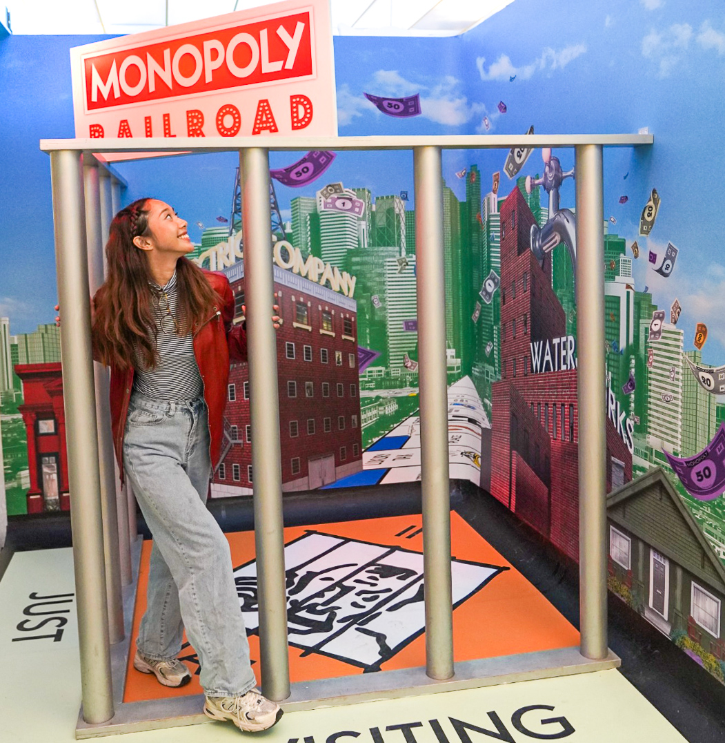 Official_WEM's tweet photo. Our Hasbro photo walls are definitely a vibe 🤩 Check out our Instagramable wall and tag us! #explorewem
#explorewem #hasbro #gldpoweredbyhasbro #galaxylandpoweredbyhasbro #wested #westedmontonmall #exploreedmonton #travelalberta https://t.co/vBkY9roZKJ