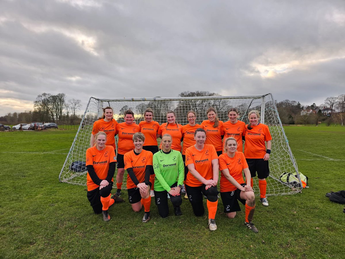 AllerdaleW's tweet photo. Our latest team pic following our game on Sunday @JaneNic81 ⚽️ &amp; @HSaffill ⚽️⚽️ managed to get themselves 3 of our 4 goals &amp; everyone went home happy 😀@WindleAndrea @JulieRo72152 @sdobie1 https://t.co/ldUes42SjI