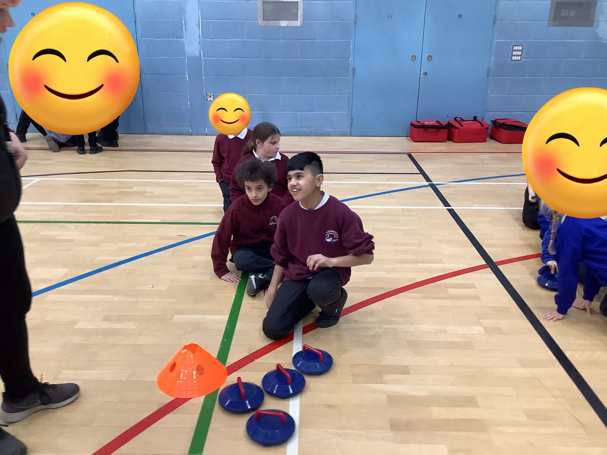 ThamesideSch's tweet photo. Well done on these four superstars who represented Thameside brilliantly at the New Age Kurling event at JMA! #PEtps #kurling #resilience #belonging https://t.co/UZsBGl1ZgV
