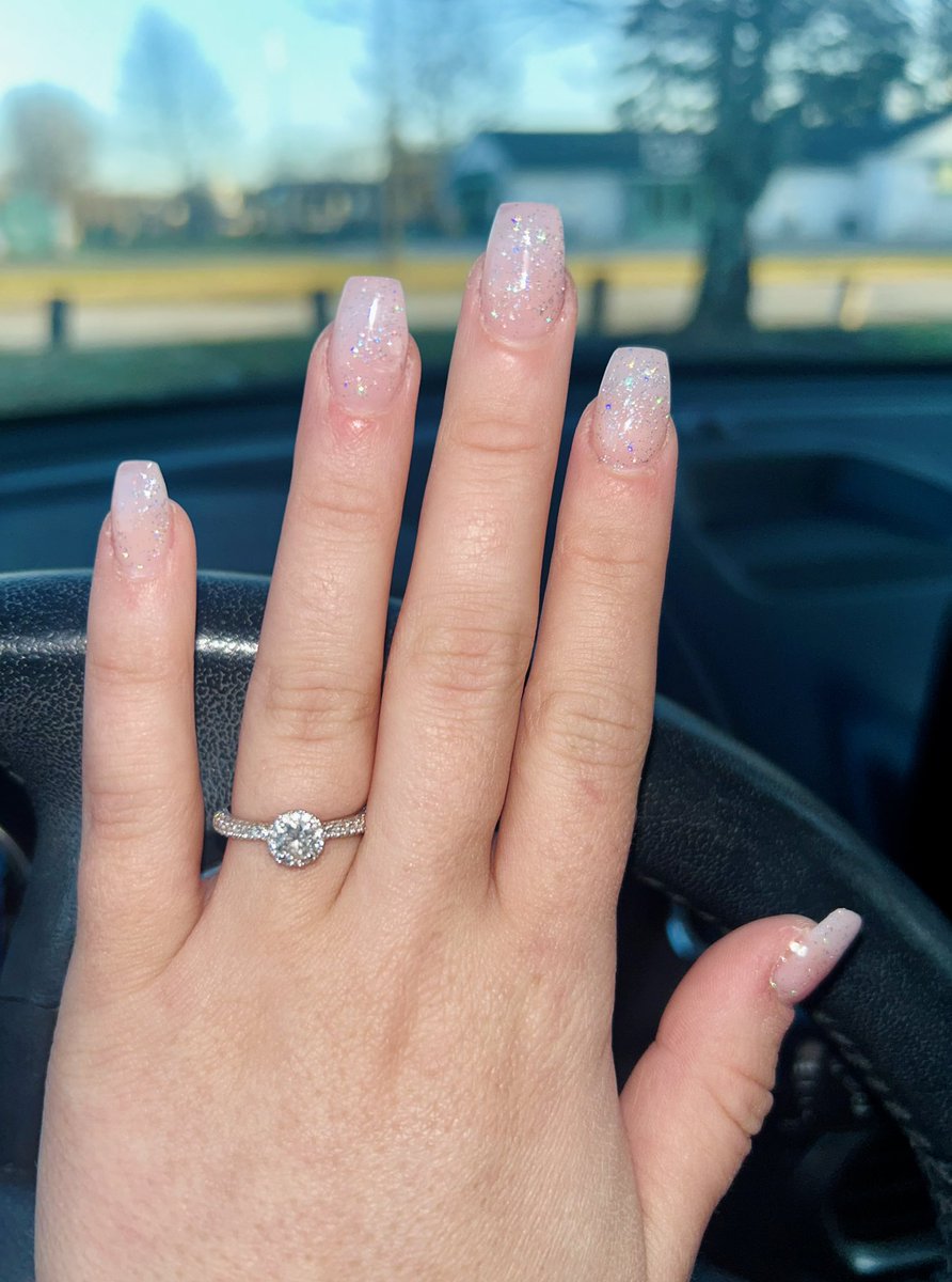 b_hall1795's tweet photo. 💍💕 https://t.co/9oRJaK0A4y