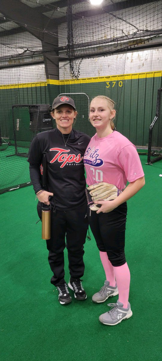 Delainey Bargfrede tweet media