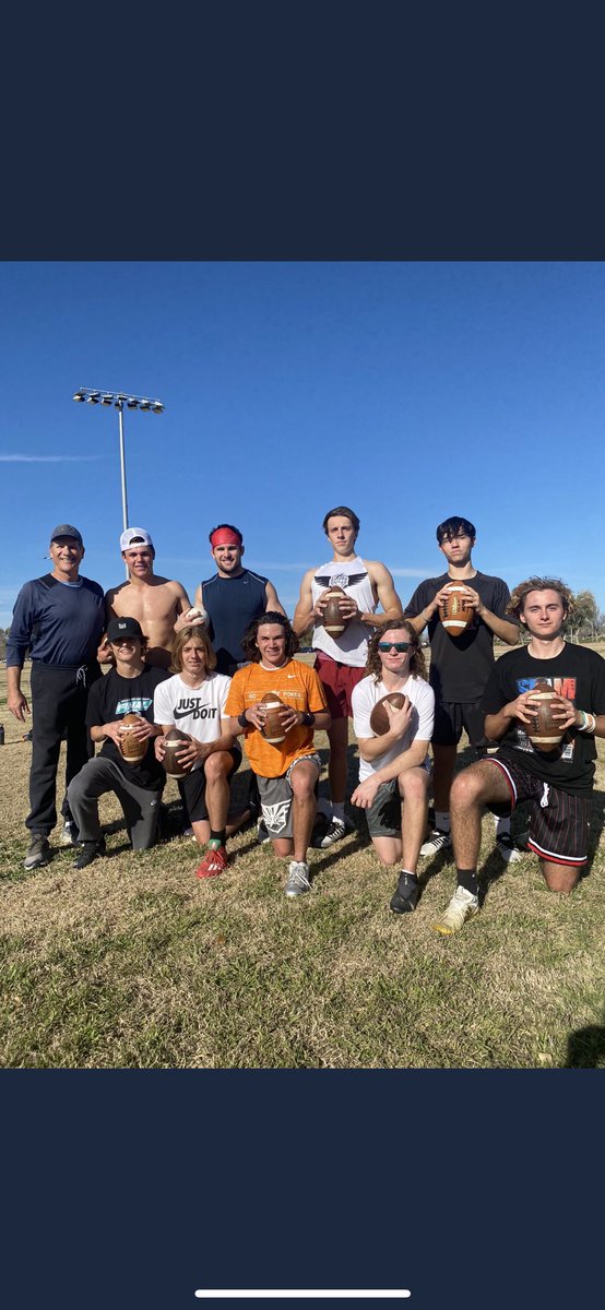Had an amazing training session with ⁦@QBManuch⁩ yesterday. All day throwing weather, wouldn't want to be anywhere else. Excited for tomorrow's training!