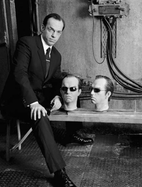 BobaFettANHSE's tweet photo. Agent Smith has lost his head!
#thematrixtrilogy #behindthescenes🎬 https://t.co/nI7cEqTOi6
