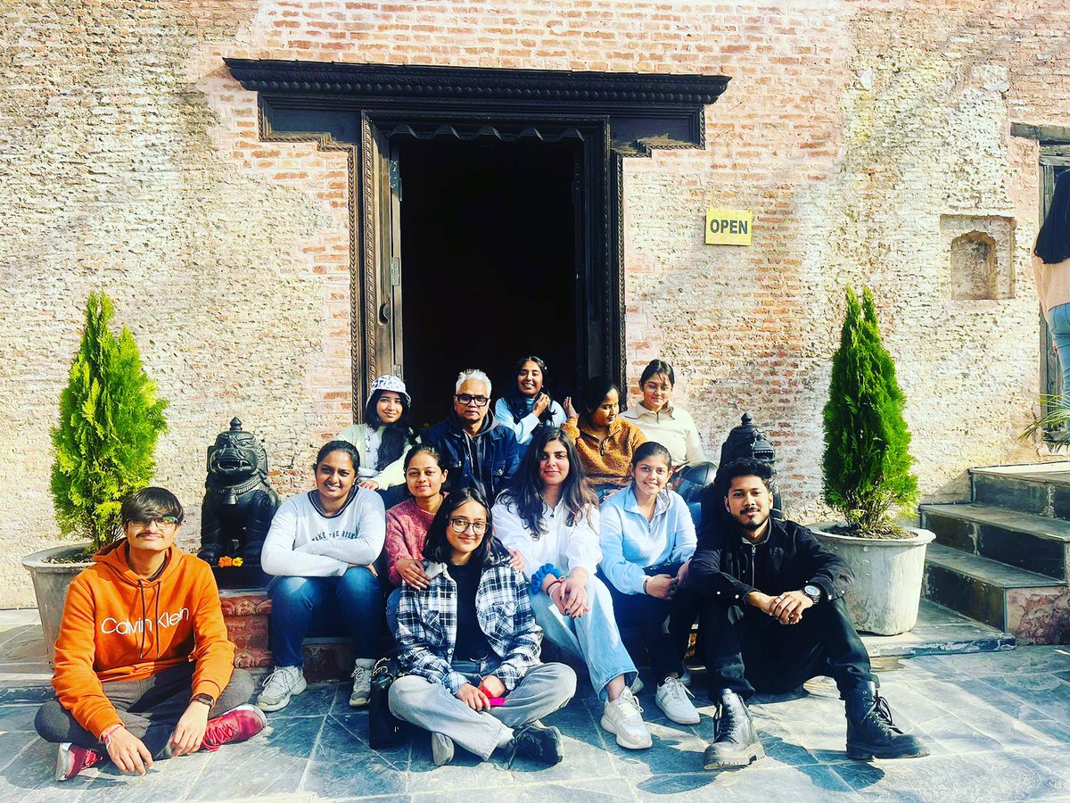 PareshCh1's tweet photo. The battalion for the incursion of Nepal in terms of #DesignInvestigation at @mitho_dehradun_thakali.
#ExperienceDesign #DesignResearch #CulturalStudy
#EnvironmentGraphics
From UPES School of Design. @UPESDehradun https://t.co/I0UpZqtAlb