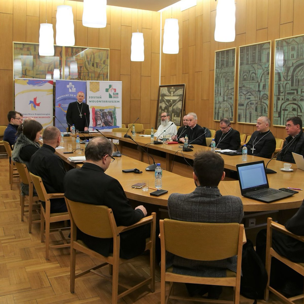 EpiskopatNews's tweet image. #Zdjęcia ze spotkania Rady Konferencji Episkopatu Polski ds. Duszpasterstwa Młodzieży dostępne są na naszym #flickr: flic.kr/s/aHBqjAsLTj

#relacja: bit.ly/3IcF5oB