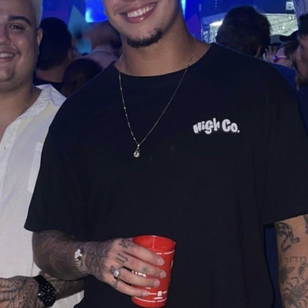 fivebuc's tweet image. 