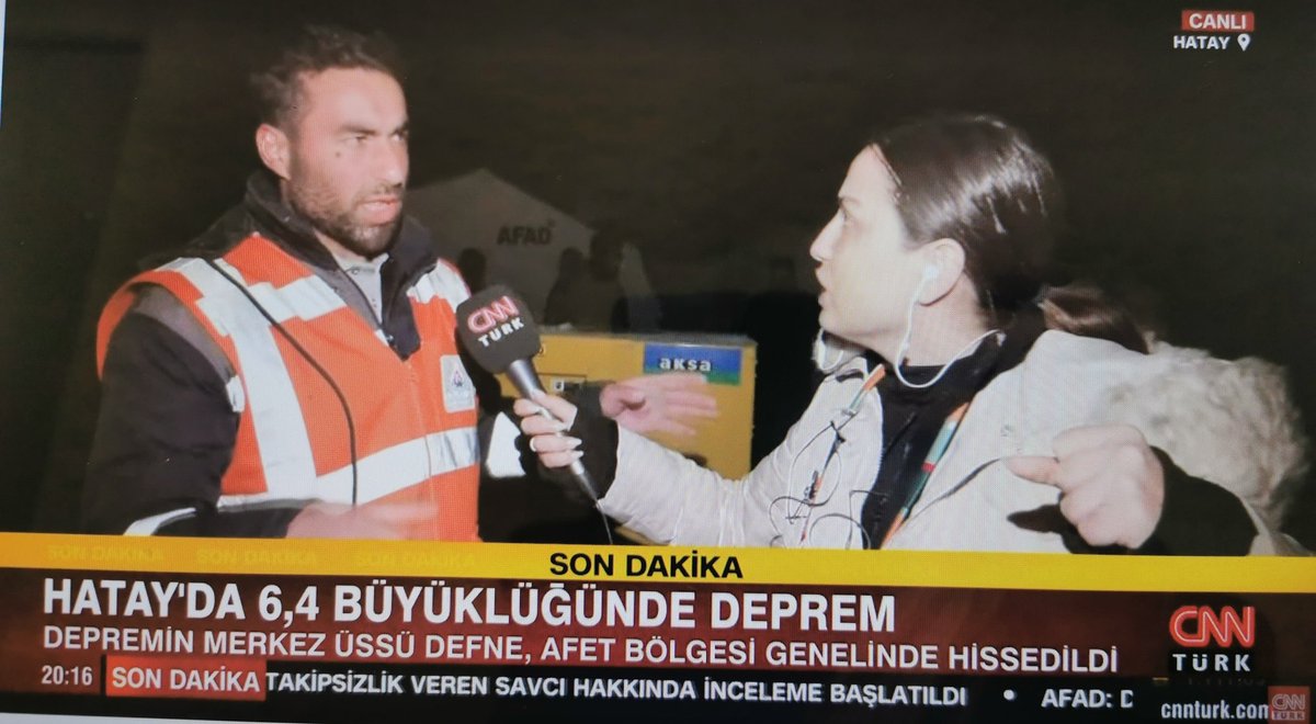 SahinYildirim8's tweet photo. BREAKING NEWS
Nieuwe #aardbeving met kracht 6,4 in #Hatay #Turkije.
#Verwoesting #Hulp
@NOS @Nieuwsuur @WBHoekstra @MinPres @volkskrant @trouw https://t.co/C4NBE98fkA