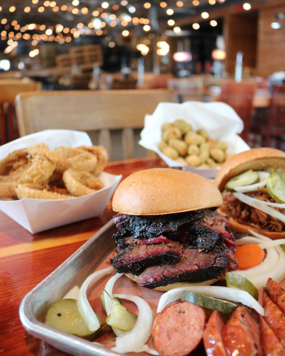 Ten50BBQ's tweet photo. Just when we thought the perfect meal didnโt exist... our BBQ sandwiches and delicious sides make for the perfect meal! #TexasBBQ #Ten50 #DFWFood #Brisket https://t.co/EyraZ26aQs