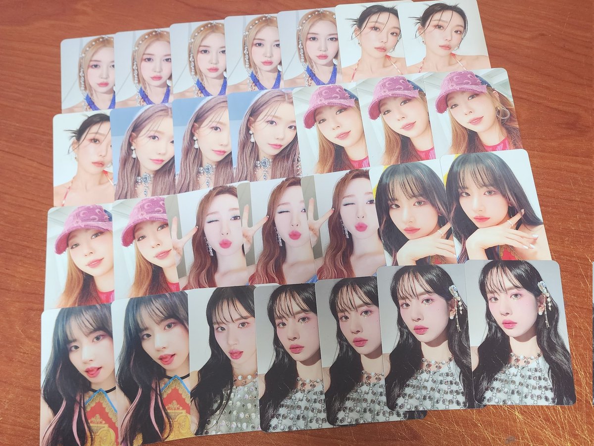 yangdojoa44's tweet photo. 우주소녀 포카 양도

✔️ 2장부터 거래⭕️
✔️ 설아 보나 0.4 / 여름 엑시 0.2 / 
연정 다원 다영 수빈 0.1 / 럭드 연정 다영 0.5 / 유닛 0.1
✔️ 준등기+1800 / 반택 +1600

#우주소녀  #분철 #포카 #양도 https://t.co/EtBTsP7I86
