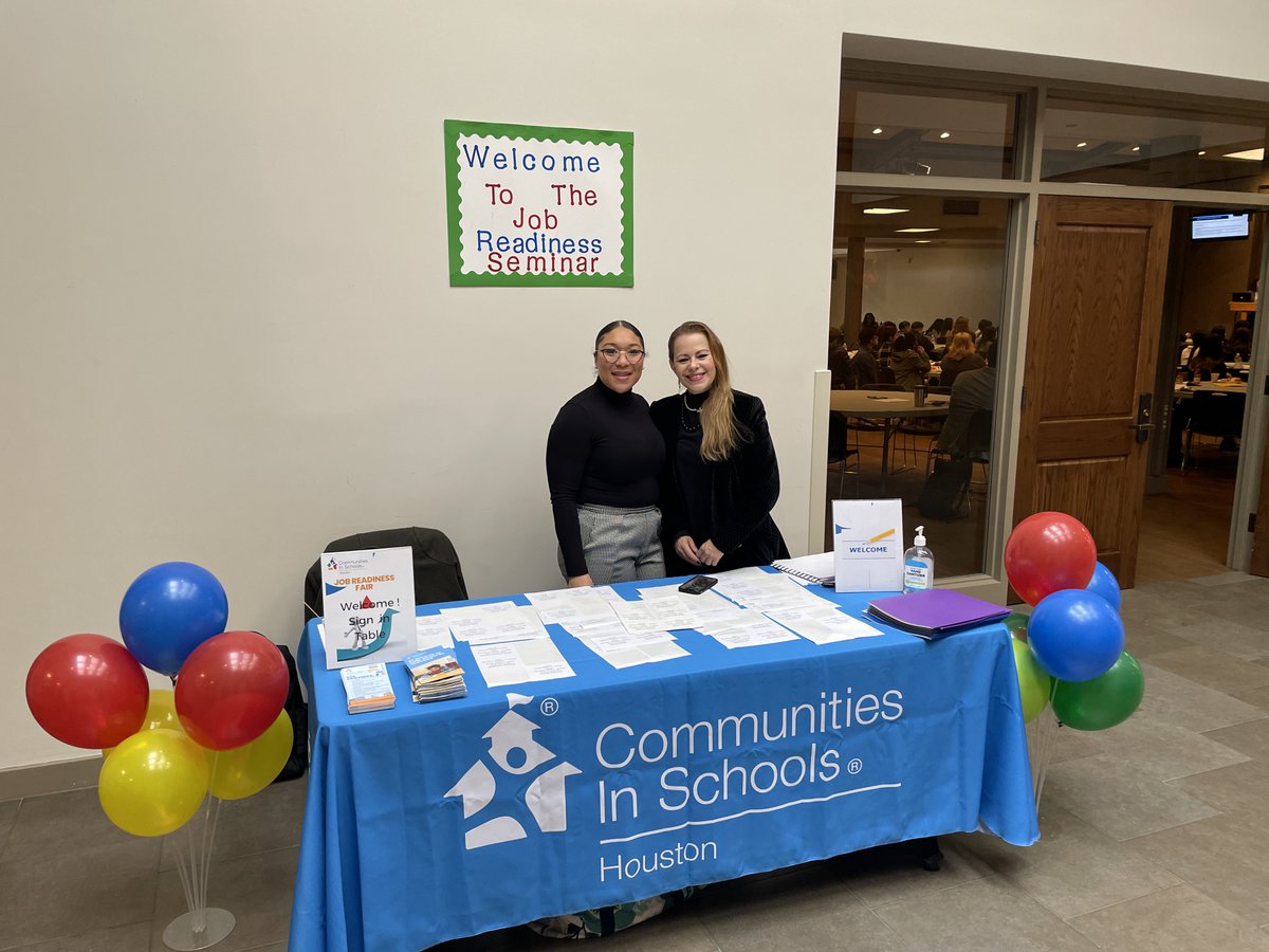 cishouston's tweet photo. We held our annual Job Readiness Seminar for our CIS High School &amp; @lonestarcollege students. Guest speakers included @houstonbar, LEEP, WREDI -NBHP, SPE Scholarship Program, @MethodistHosp, &amp; @SmithwoodMedI. Thank you, @ChapelwoodUMC for hosting!

#CISHouston #JobReadinessFair https://t.co/vGbU1XzUJe