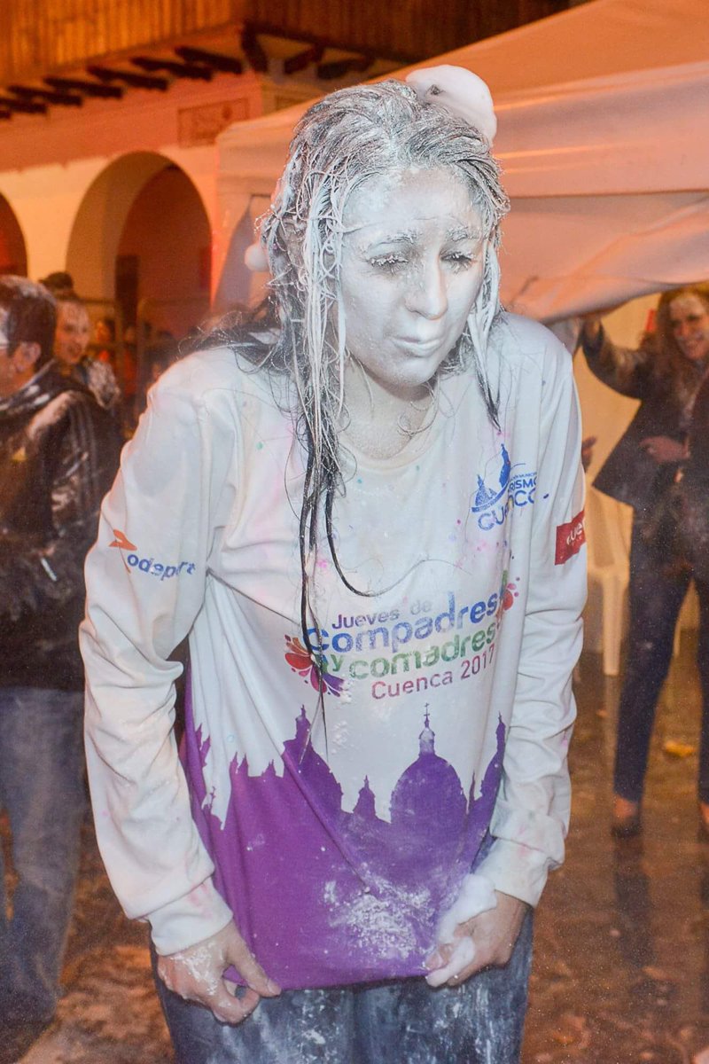 Momentos que me mantienen humilde: el carnaval del 2017 🤣🤣🤣🤣 juro que soy yo 🤣🤣🤣