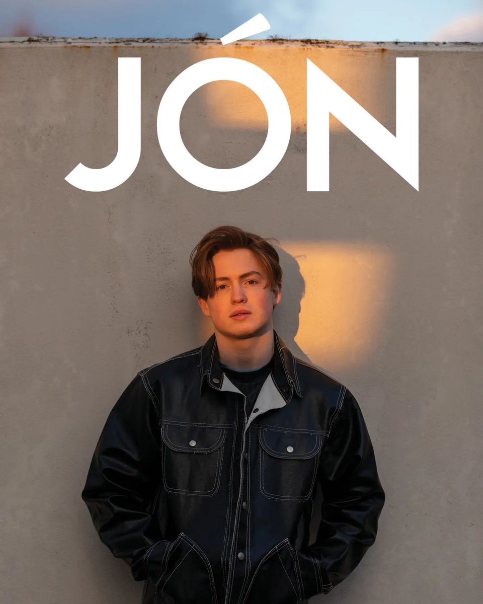 ITG_Ltd's tweet photo. It’s Yearbook time 📚

#JonMagazine is back with their "Yearbook" series, featuring an exclusive interview and photos of #Heartstopper's heartthrob jock, #KitConnor. 

Full interview and shoot 👉 https://t.co/OLGth2KDzT https://t.co/4Io8jPxRPL
