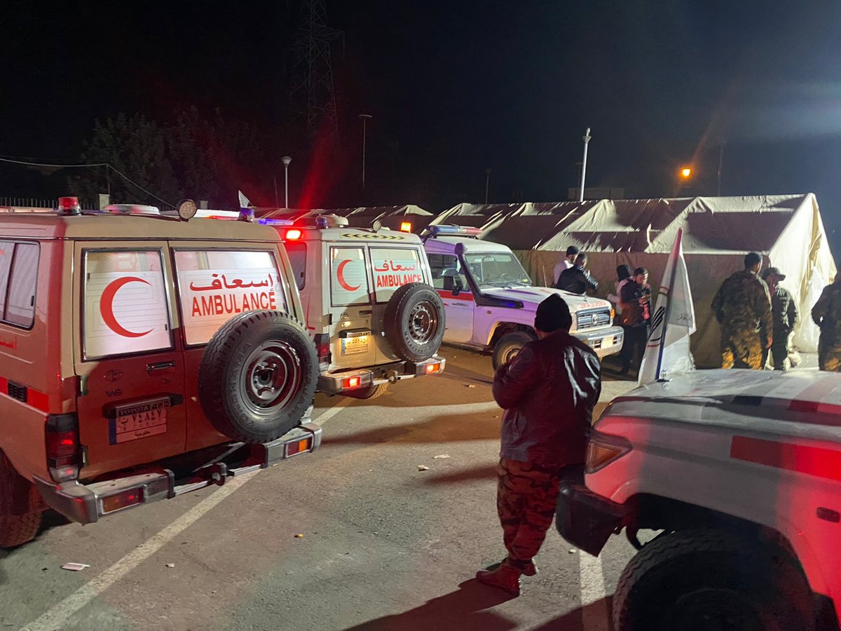 warmediateam's tweet photo. #PMF exhausts all its medical and logistical capabilities after the #earthquake that struck #Aleppo a little while ago
 
 #War_Media_Team https://t.co/RBaGDAzmk6