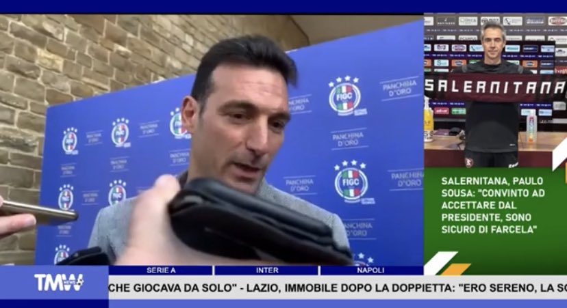 AlbicelesteTalk's tweet photo. Lionel Scaloni: “Messi? With him I have an advantage because I was his teammate and I can say that managing him is wonderful. He’s the best at managing a game, he knows everything. He is a player who’ll remain over time and we hope he’ll continue to play for a long time.” 🗣️🇦🇷 https://t.co/iN7wLUwAv2