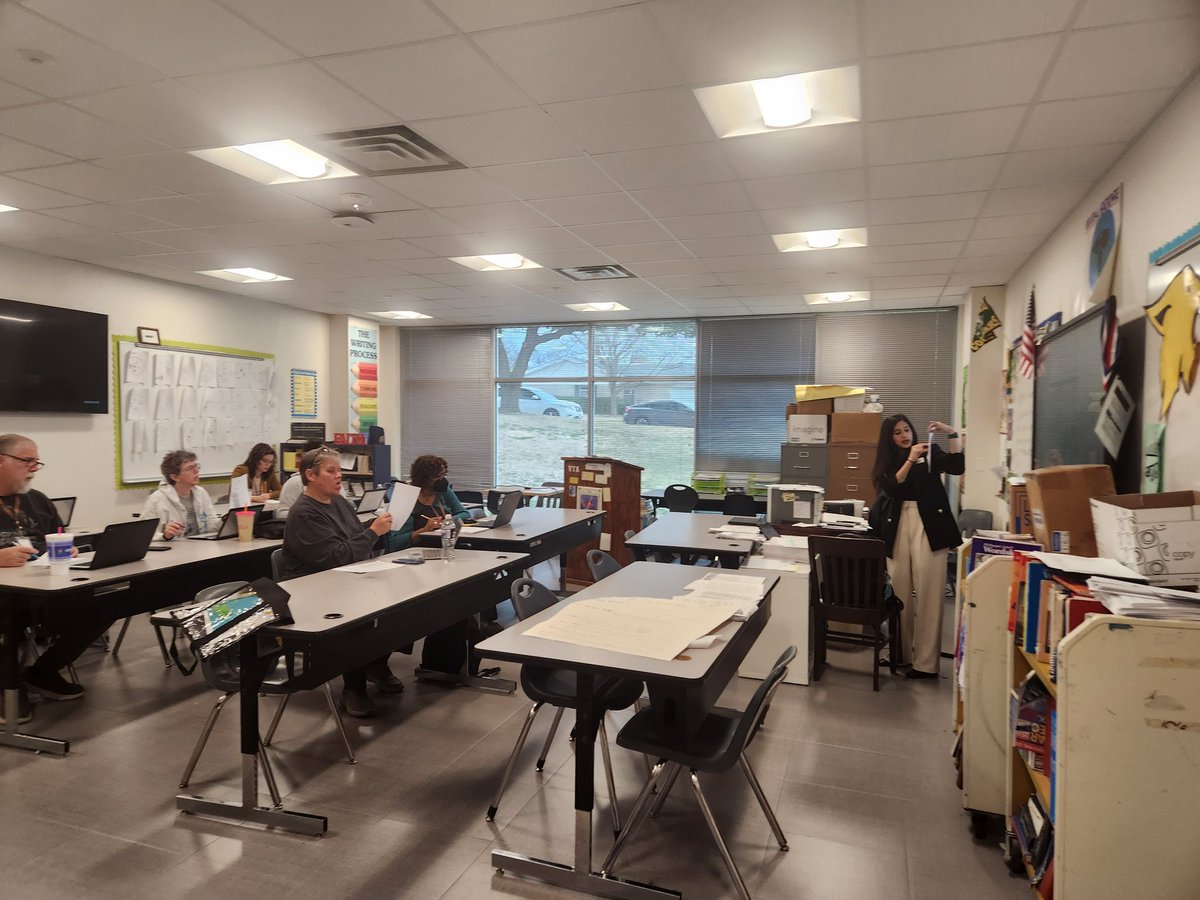 Lowanna Jones tweet media