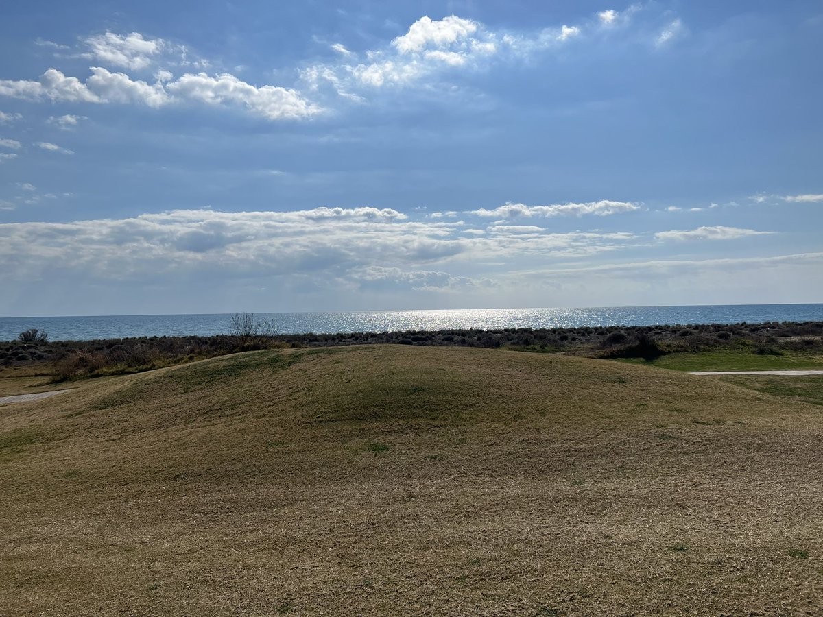 dougal02's tweet photo. @HendriksenGolf @Jamesruth21 Was a great day very tough at 6300 metres though! 
Great course well worth a visit and a round 🏌️🍻 https://t.co/TUKhlJIMpE