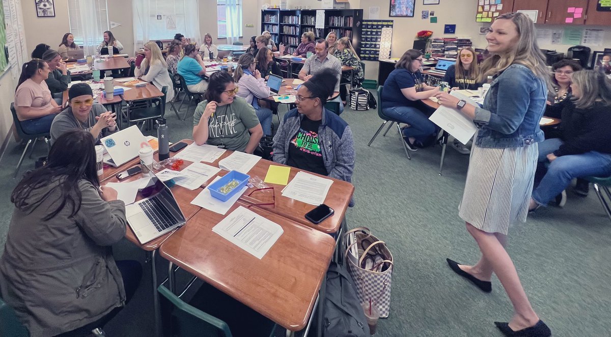 kkuntscherLit's tweet photo. Examining Extended Constructed Responses! Great morning sessions with @lsyrinek @ccisdlearns #ccisdics https://t.co/yHnmdq48TL