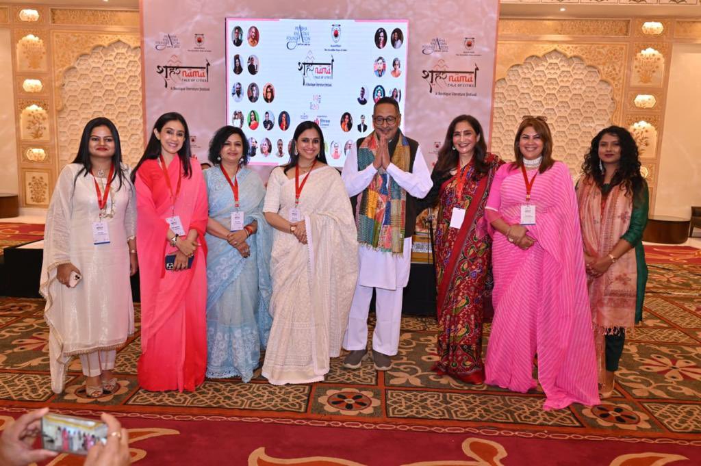 Ehsaas women with Rajasthan tourism minister, Vishvendra Singh ji. @my_rajasthan @BharatpurOne @nidhiga89520014 @aprakuchhal @UnnatiSinghEdu @KakkarVinnie @neelimaadhar @dibbi18 #ShristiTrivedi