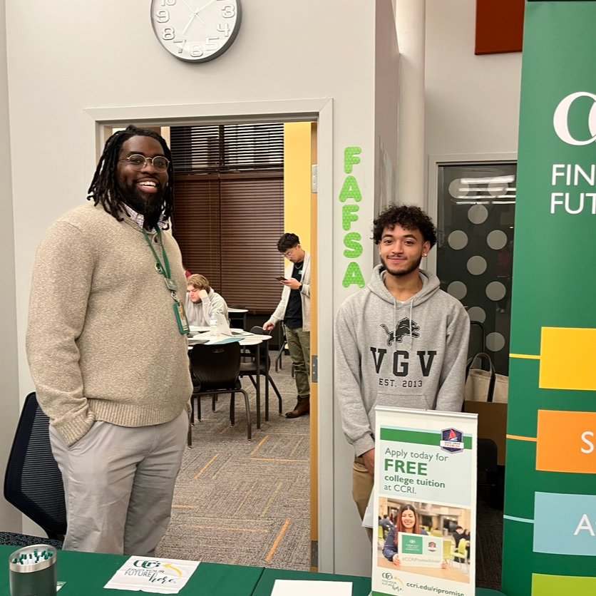 ...and various career industries engaged directly with students. Village Green also used the opportunity to help families complete the #FAFSA, the gateway to federal financial aid, grants, scholarships, and work-study. (2/2) #collegeandcareer #rhodeisland @FAFSA #RISCW23