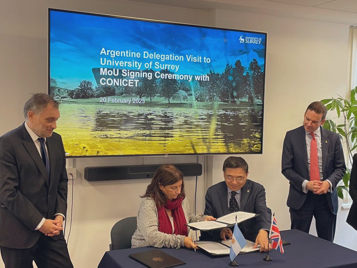 ChaterSimon's tweet photo. Today @uniofsurreyVC Max Lu and @AnaFranchi3 President of CONICET, Argentina’s research council signed an impressive MoU on science collaboration at @UniOfSurrey campus. Impressive international collaboration tackling global challenges supported by @UKinArgentina @ARGinUK https://t.co/TaBOJm2GEf