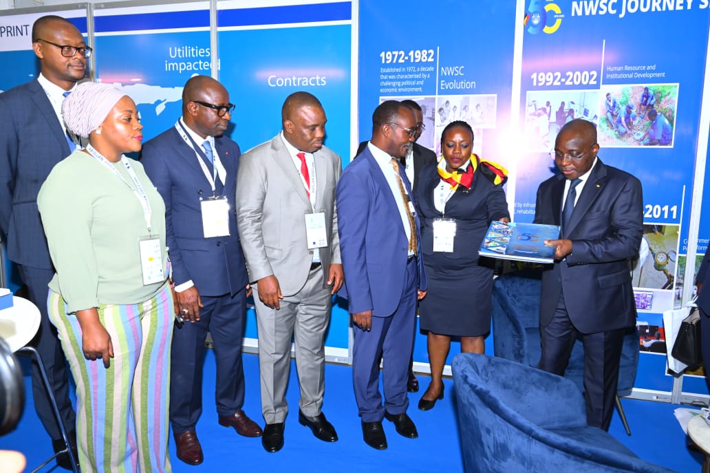 nwscug's tweet photo. The delegation also visited the NWSC stall were water and sanitation acceleration initiatives were discussed. 

PHOTOS: @NWSCMD sharing the #NWSCAt50 story with the Ivorian Minister of Hydraulics, Water and Sanitation, @EriasLukwago_ and the @KCCAUG delegation @KCCAED https://t.co/EH9frw4fkU