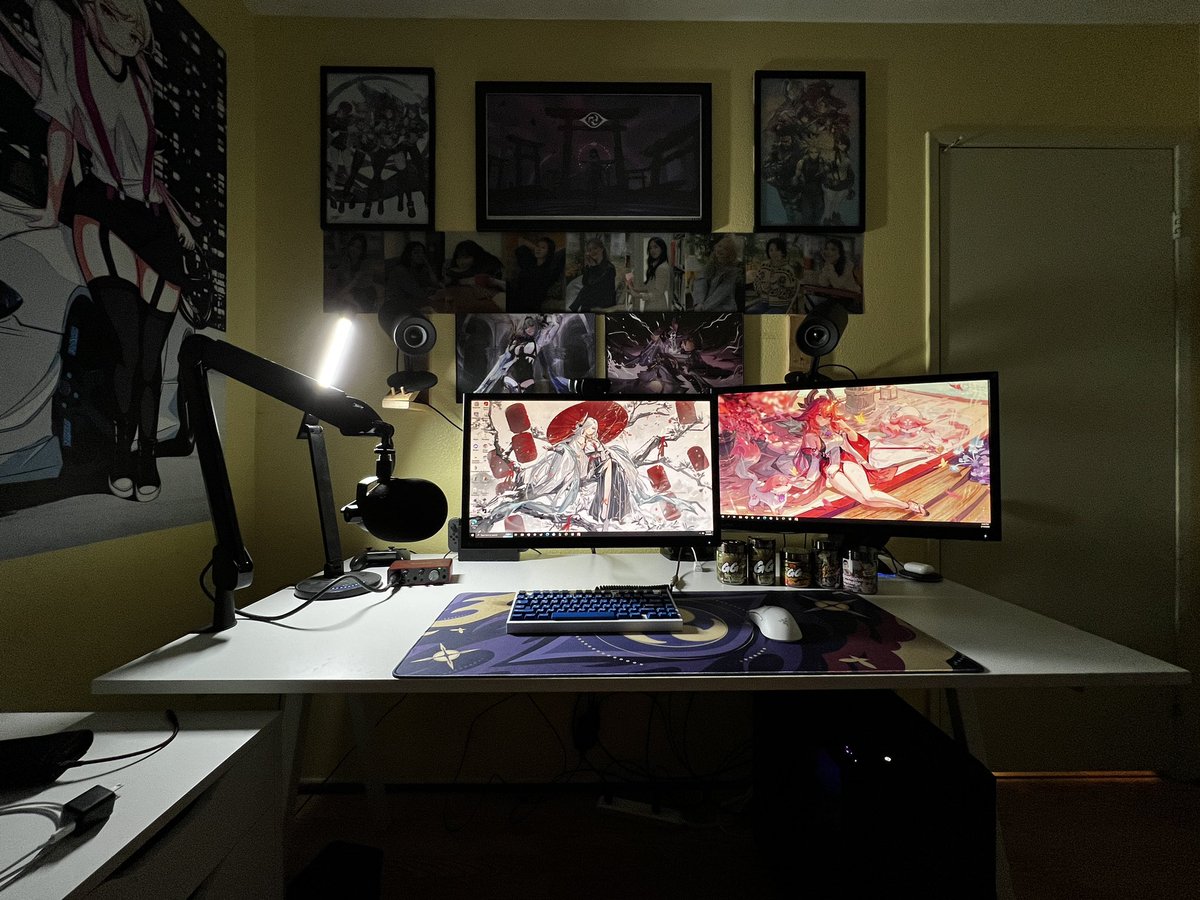 Desk update before and after pics. Lighting is still wip