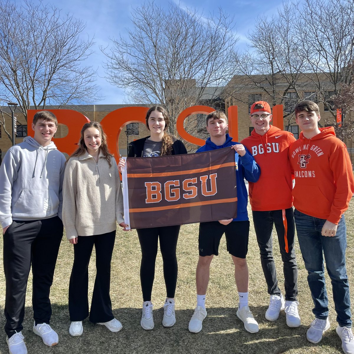 bgsu's tweet photo. Today wasn’t just a tour… it was a “welcome home” 🙌 #BGSU2027 #BGBound https://t.co/nRmGyIv3q3