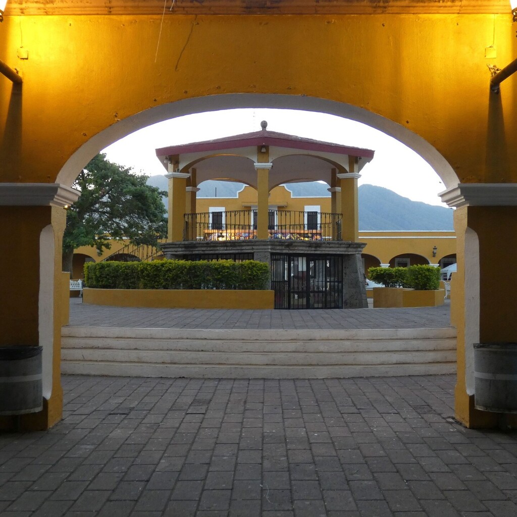 timleffel's tweet photo. The magic town of Jala, a little-known but lovely place away from the coast in the @riviera_nayarit region of Mexico. Visit it now before the word gets out! 
.
.
.
#pueblomágico #magictown #magictowns #stateofNayarit #jalanayarit #jalanayaritmexico #pueb… https://t.co/rrlsWSXgFS https://t.co/gL4EsBiQsn