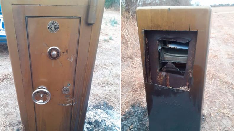 BandEAtoZ's tweet photo. #safecracking #yeggs took away, cut into it at their leisure this 300kg (661 lbs) safe & dumped it on
their way out of town. They made off with about $11k. Always #BoltItDown.
#truecrime #SafeTechnician #SafeEngineer #safetech #crime #crimescene #truecrimecommunity #Yegg https://t.co/5lKvEPj5A7