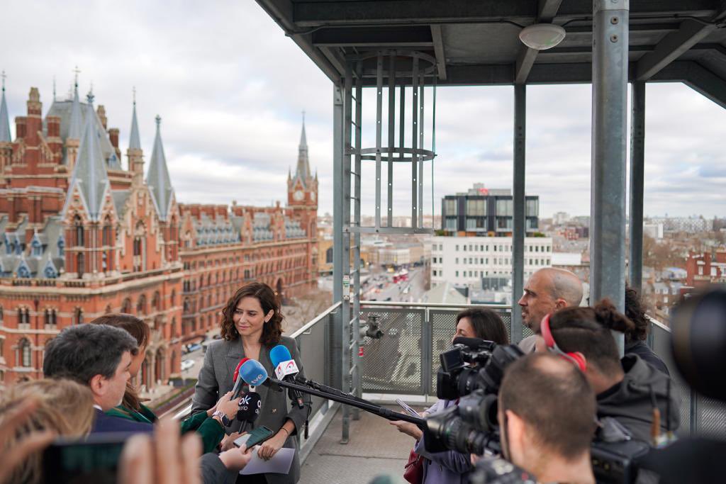 Isabel Díaz Ayuso, Presidenta cuqui fake ⚪ tweet media