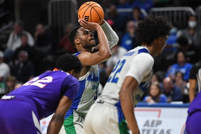 GET LOUD ISLANDERS!!! IT'S HOMECOMING WEEK!!!!⁠
⁠
Makes sure you come out and support our men's islander basketball team at the American Bank Center on ........⁠
⁠
#tamucc #hoco #islanderathletics