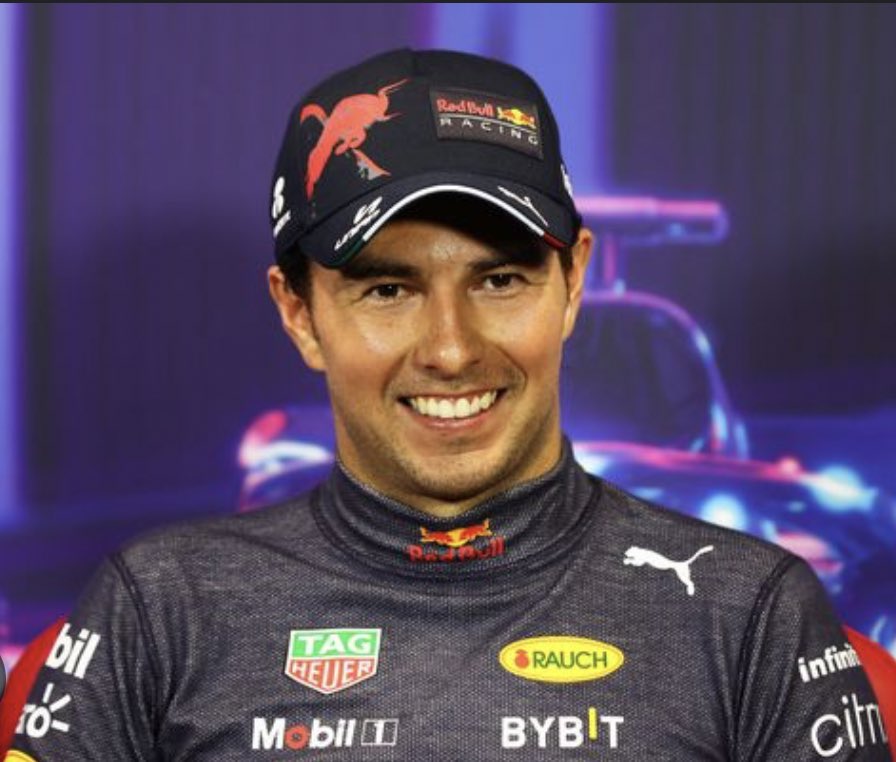 F1NewsLatam1's tweet photo. Quien mas trae esta sonrisa porque la F1 ya esta de vuelta 🤩? https://t.co/BTdgHSGh5u