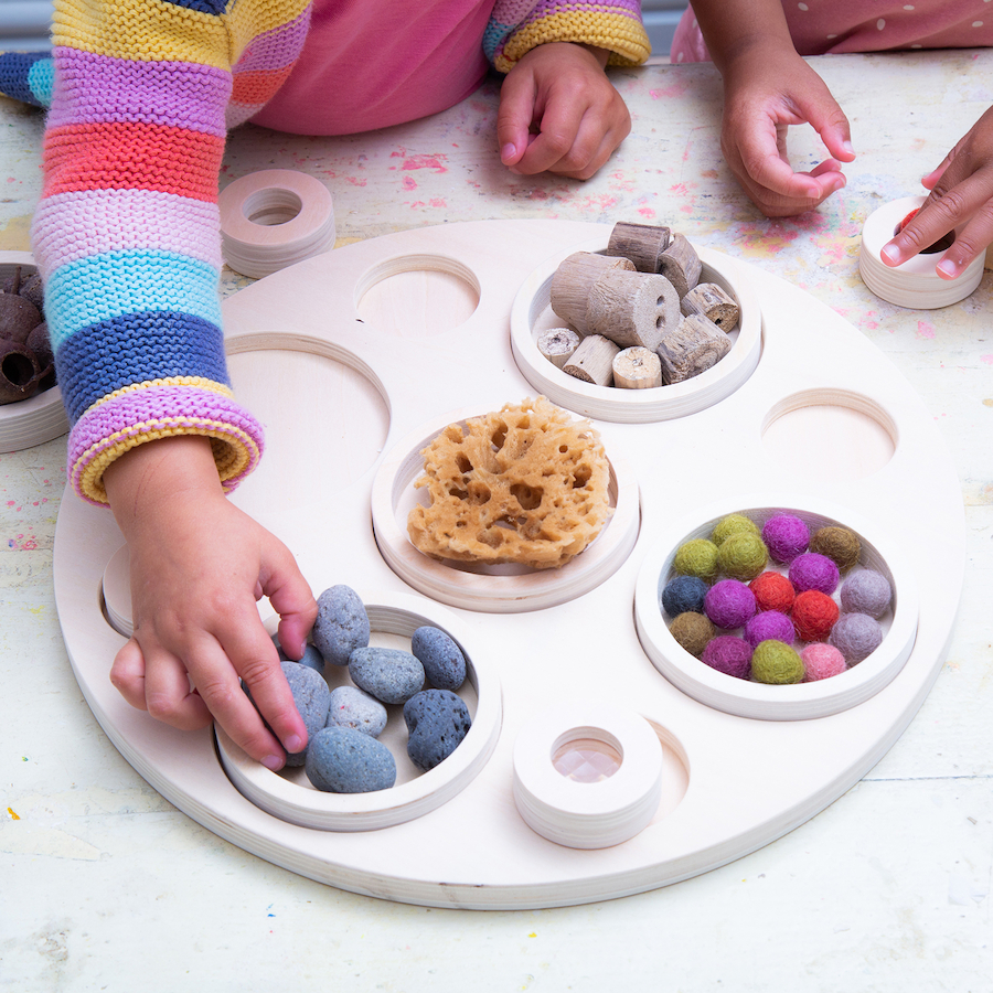 Investigate materials and spark discussions with this engaging collection of natural loose parts 🤩.⁣
⁣
Shop here to receive 15% OFF using code: SOCIALFEB1 👉 bit.ly/3XCizeA

#OpenEndedPlay #LooseParts #Sensory