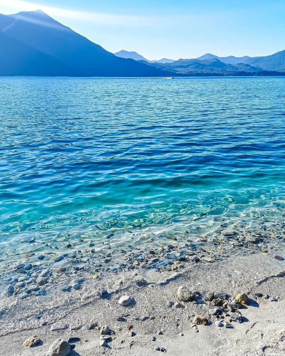 Lago Caburgua - Región de La Araucanía.