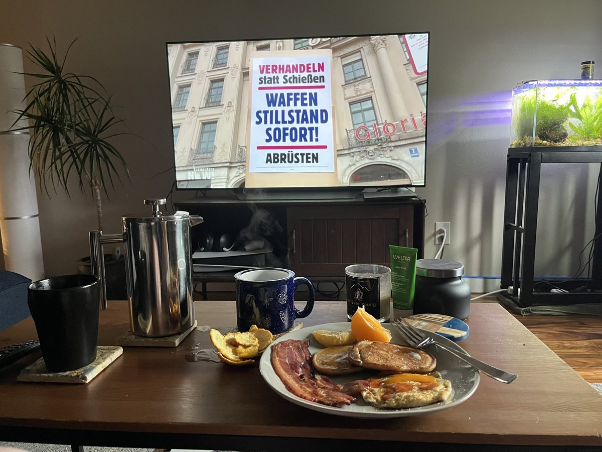 Dr. Mel KingShit tweet media