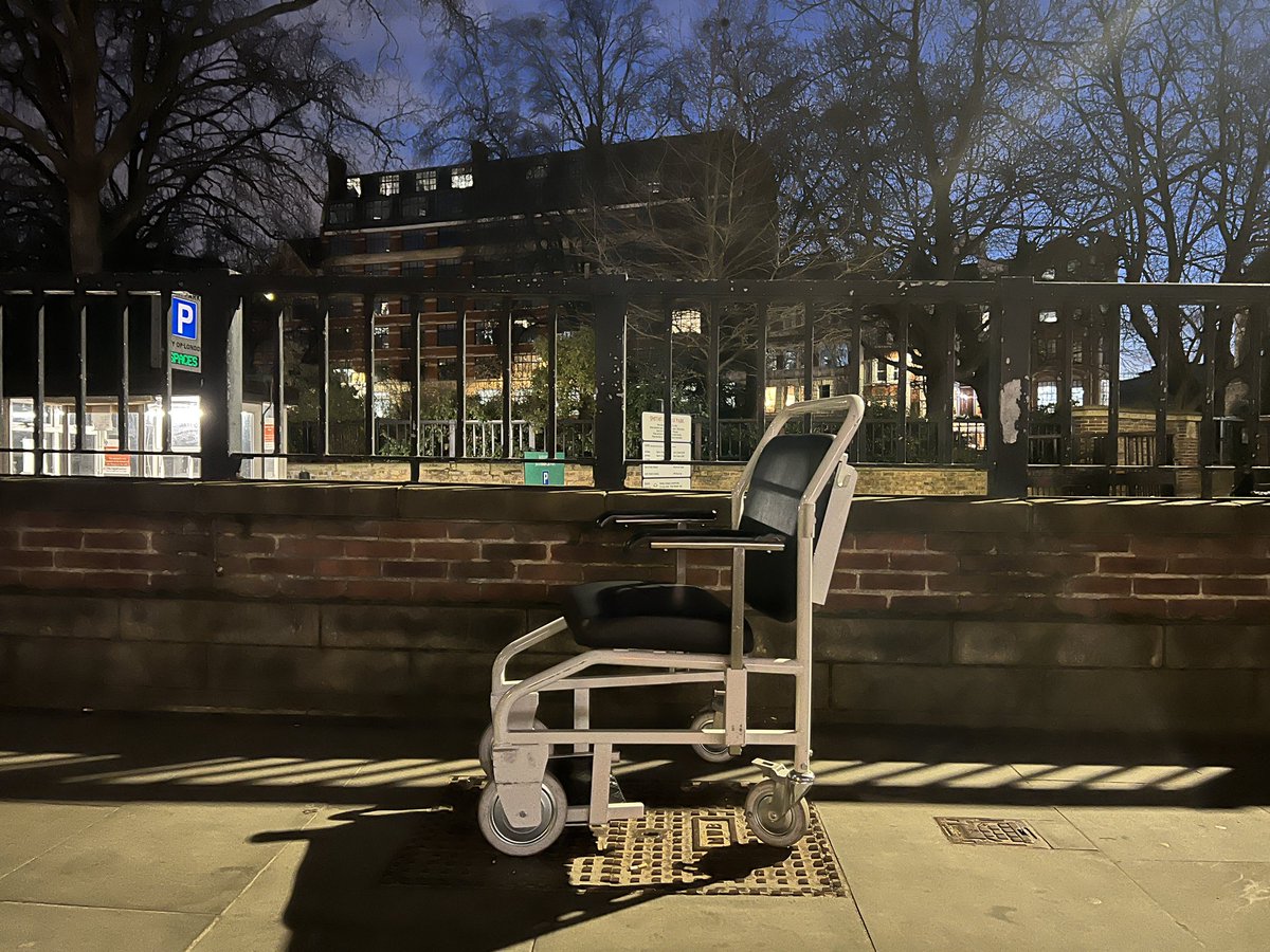 OfSmithfield's tweet photo. 6pm: Smithfield Car Park https://t.co/M4G97rvPYg