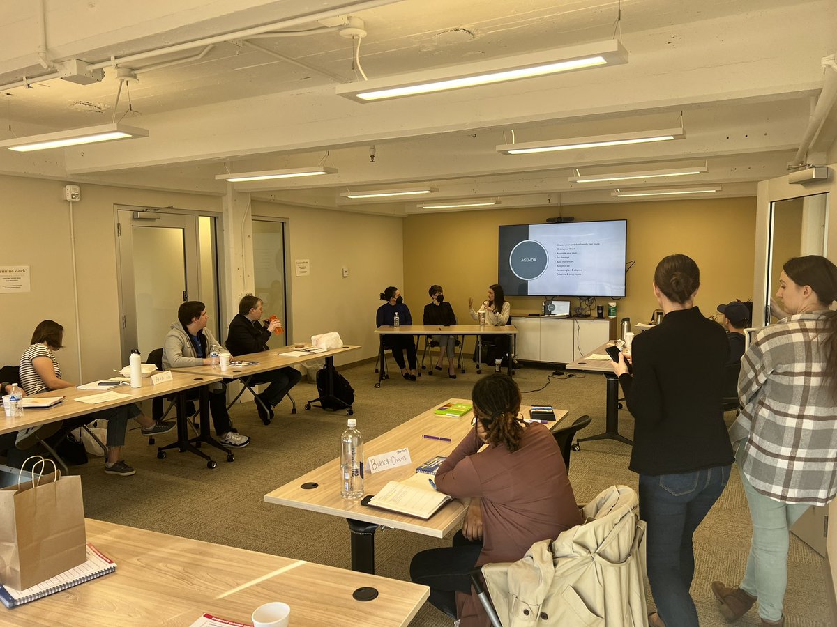 vadastephensii's tweet photo. 10/10 @nlcswo this weekend. I enjoyed hearing from union leaders, fundraising experts, and campaign strategists. Learning how to implement change, challenge oppressive systems, and develop policies that improve communities has been extremely valuable to me. https://t.co/gxuX27O4WE