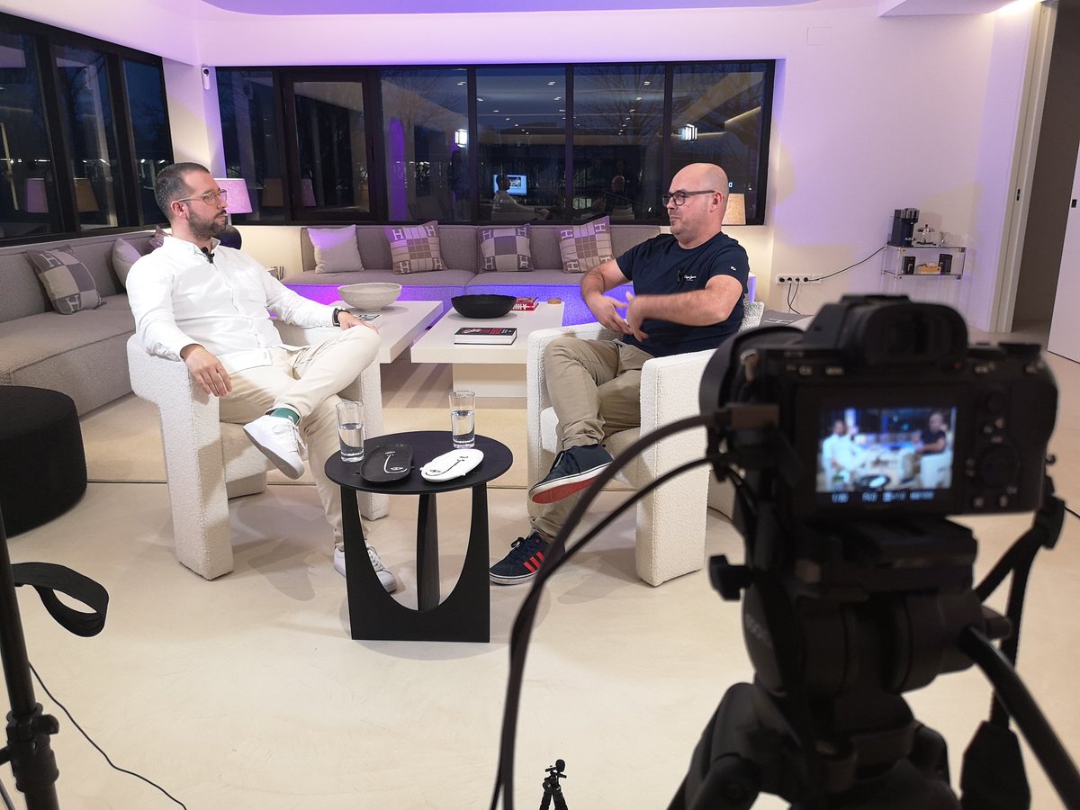 🔴 ¡Estamos en directo!

#TheSkyboxIsTheLimit

youtube.com/live/YJK_Lo-vX…