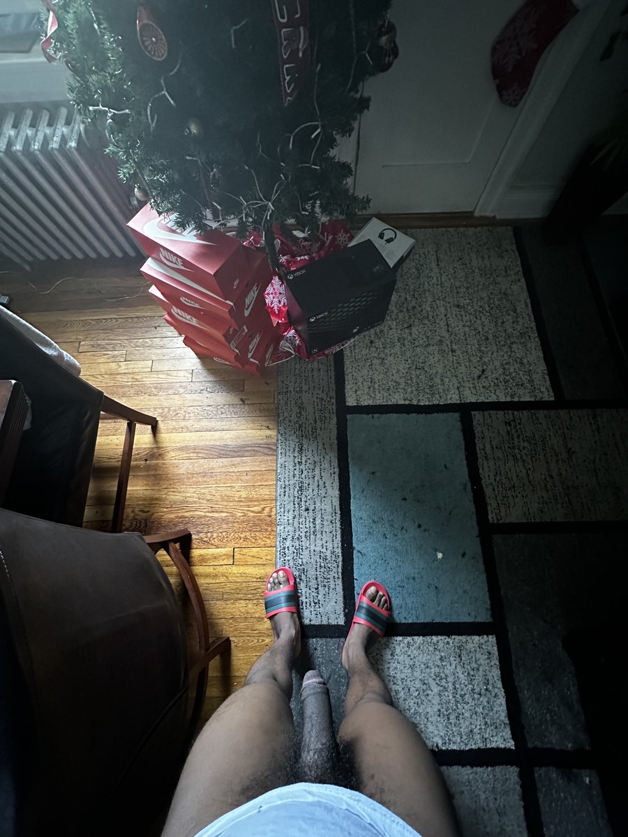 ‘‘Twas the night before dikmas a soft shot