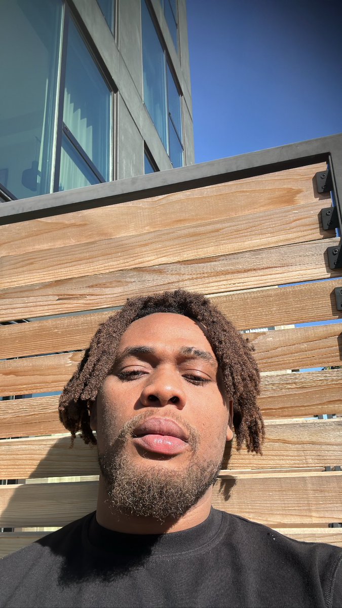 thelma-on-twitter-rt-slytaurean-he-looks-so-ashy-omggggg-he-looks